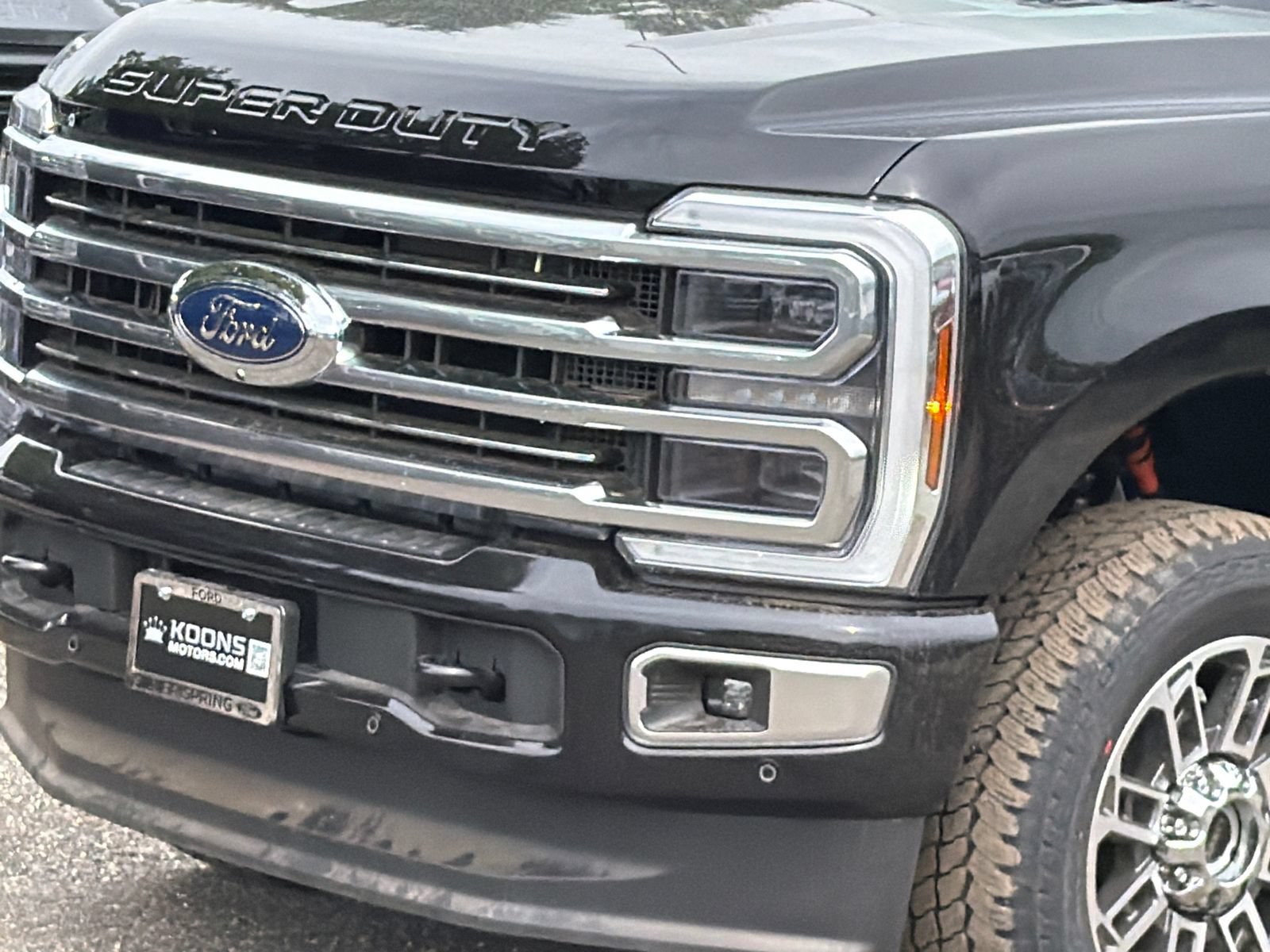 New 2026 Ford F350 Platinum w/ Platinum Plus Package AWD/4WD image 2