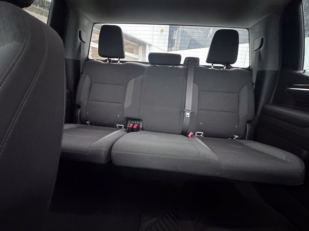 Used 2024 Chevrolet Silverado 1500 LT AWD/4WD image 24