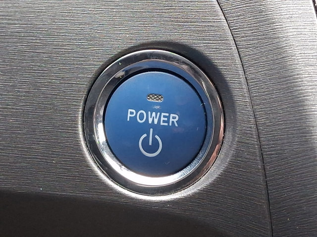 Used 2014 Toyota Prius Two image 20