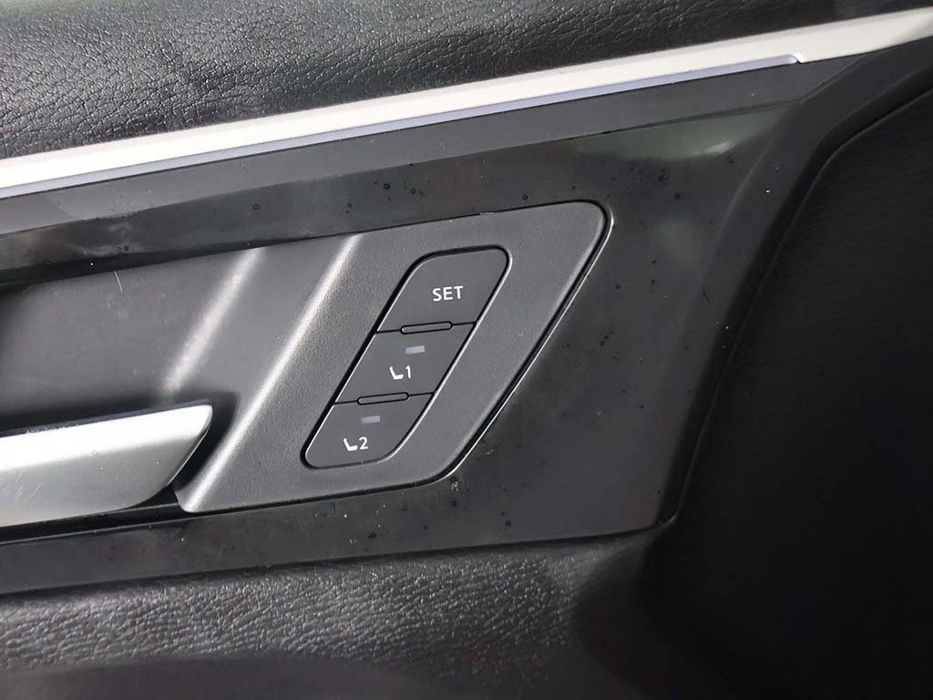 New 2026 Mitsubishi Outlander SEL image 43