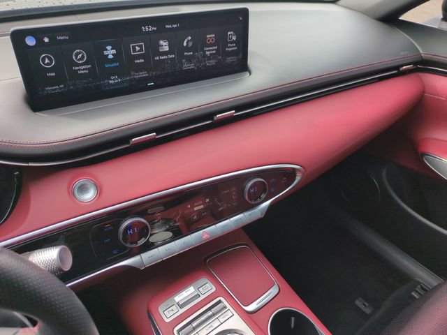 Certified 2022 Genesis GV70 2.5T w/ Sport Prestige Package image 11
