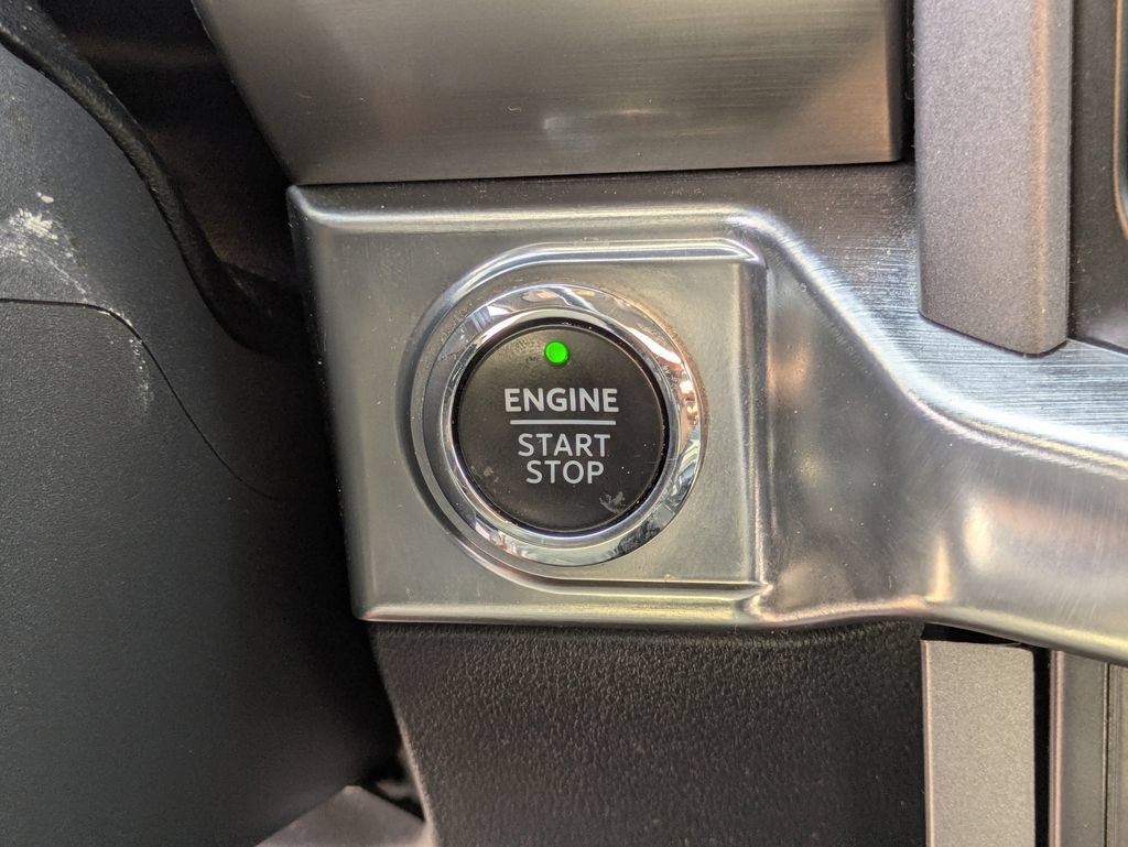 Used 2021 Ford F150 Lariat AWD/4WD image 22