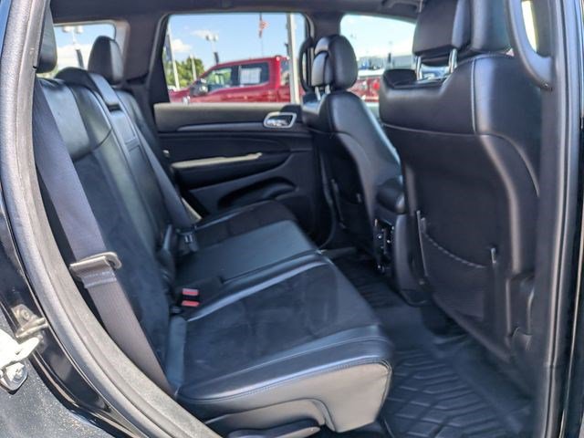 Used 2020 Jeep Grand Cherokee Altitude AWD/4WD image 35