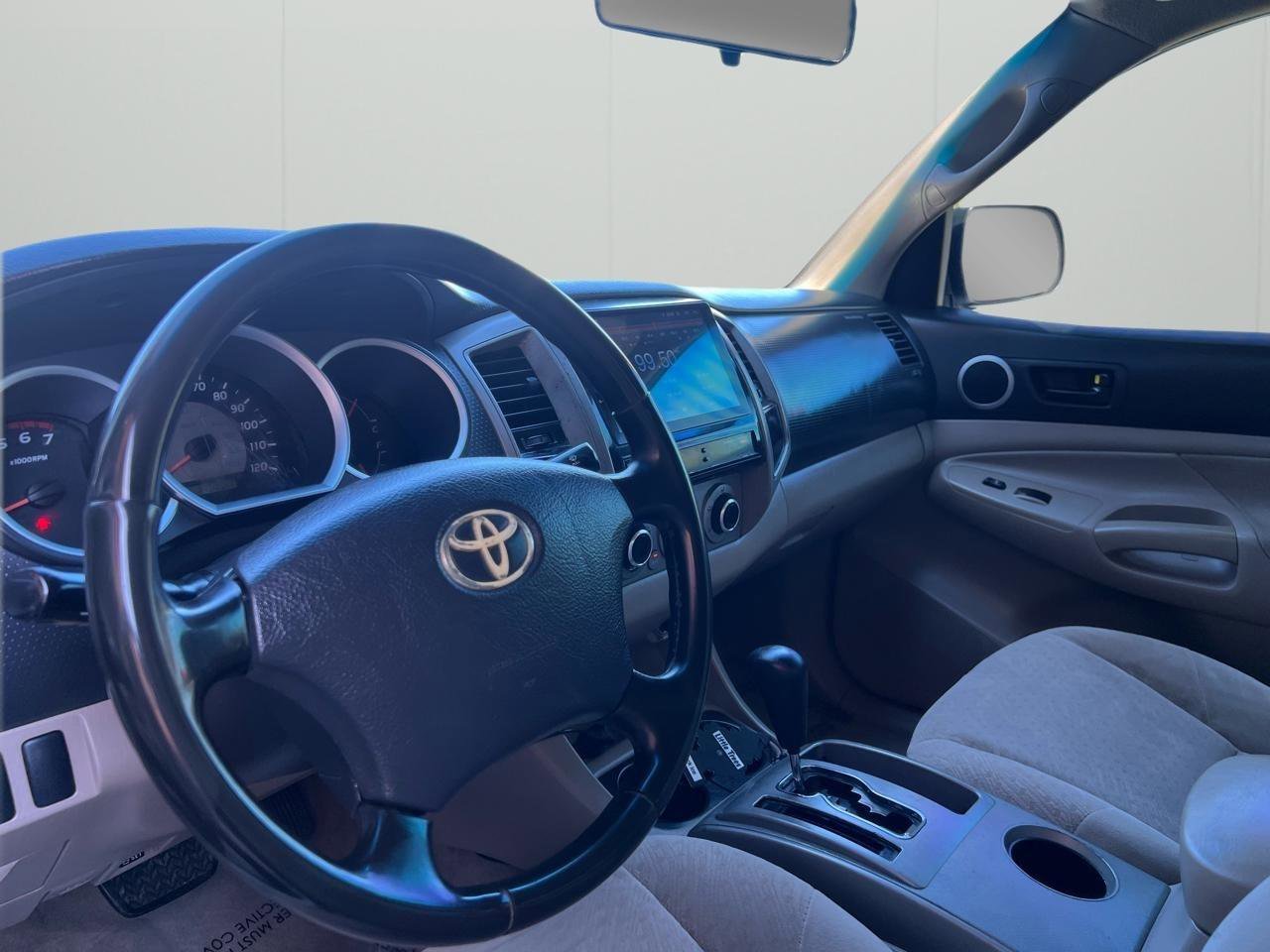 Used 2006 Toyota Tacoma PreRunner RWD image 32