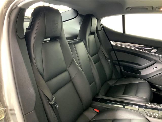 Certified 2016 Porsche Panamera Edition image 23