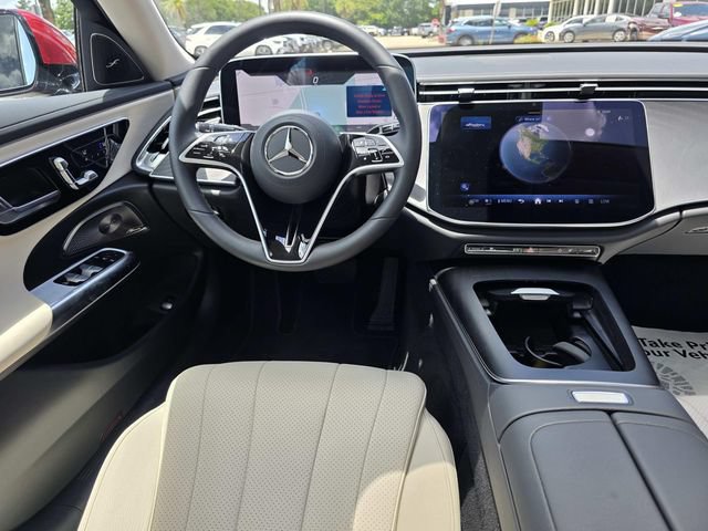 Used 2025 Mercedes-Benz E 450 4MATIC Sedan image 9