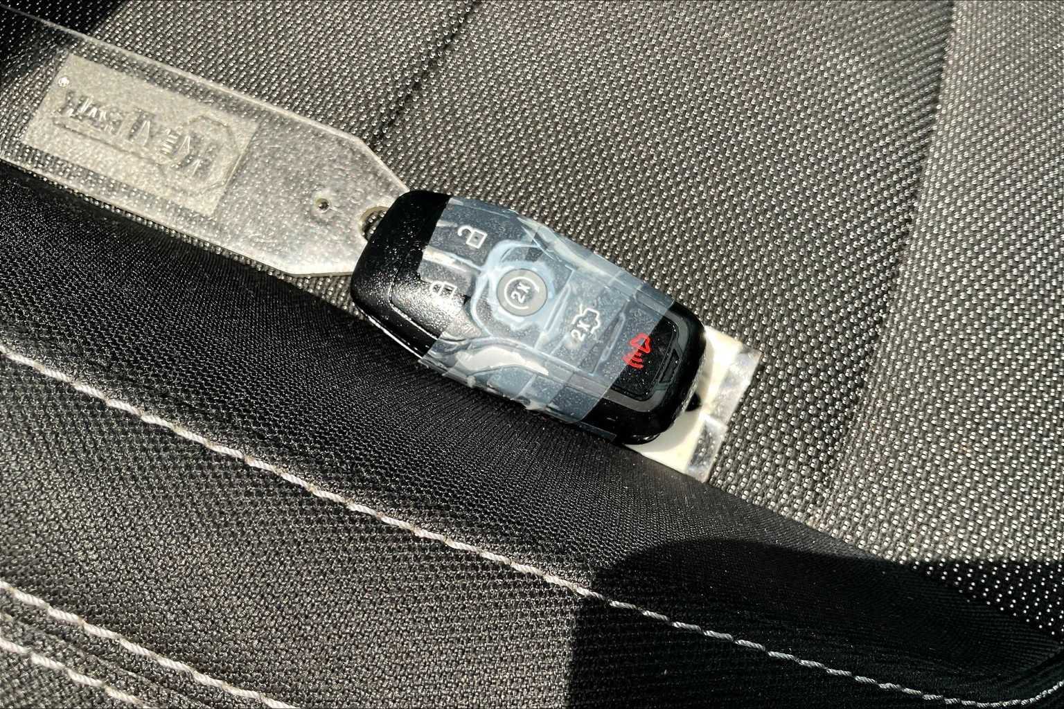 Used 2015 Ford Mustang V6 w/ Equipment Group 051A image 16