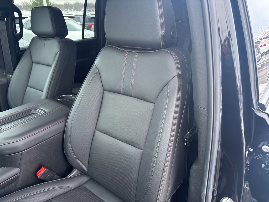 Used 2024 Chevrolet Suburban RST w/ Sport Performance Package image 14