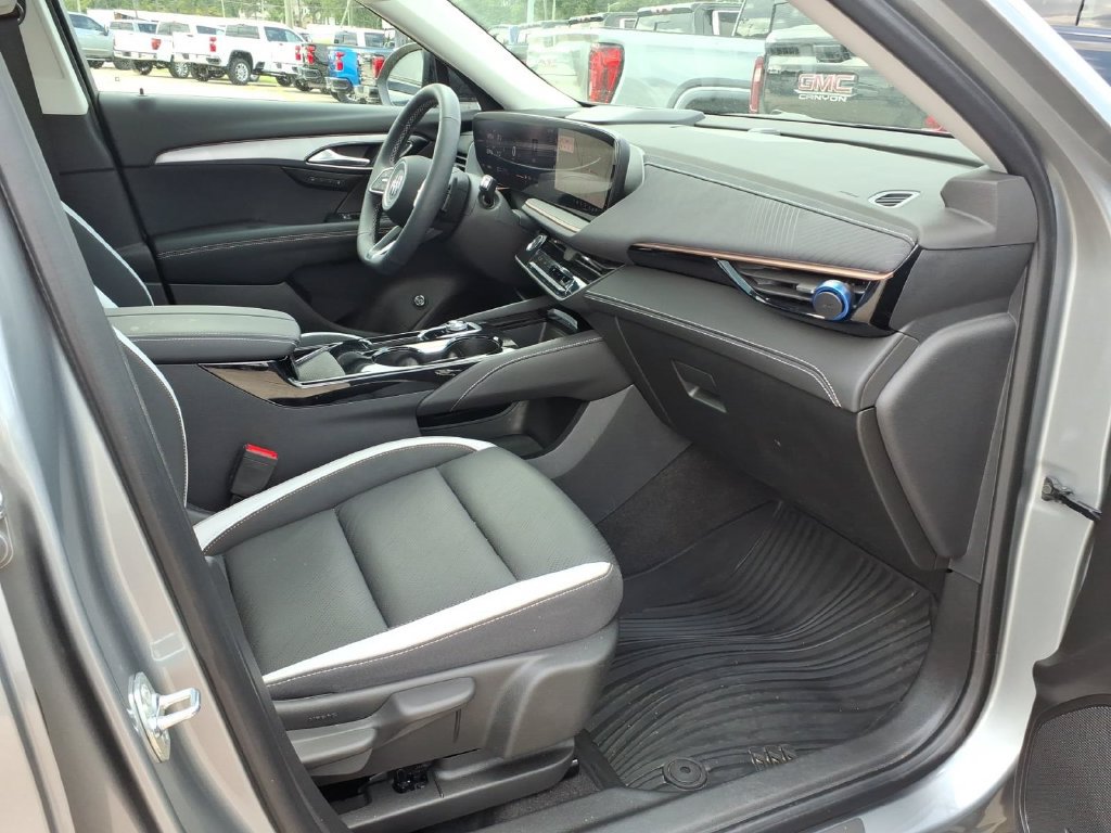 Used 2026 Buick Envision Sport Touring AWD/4WD image 11