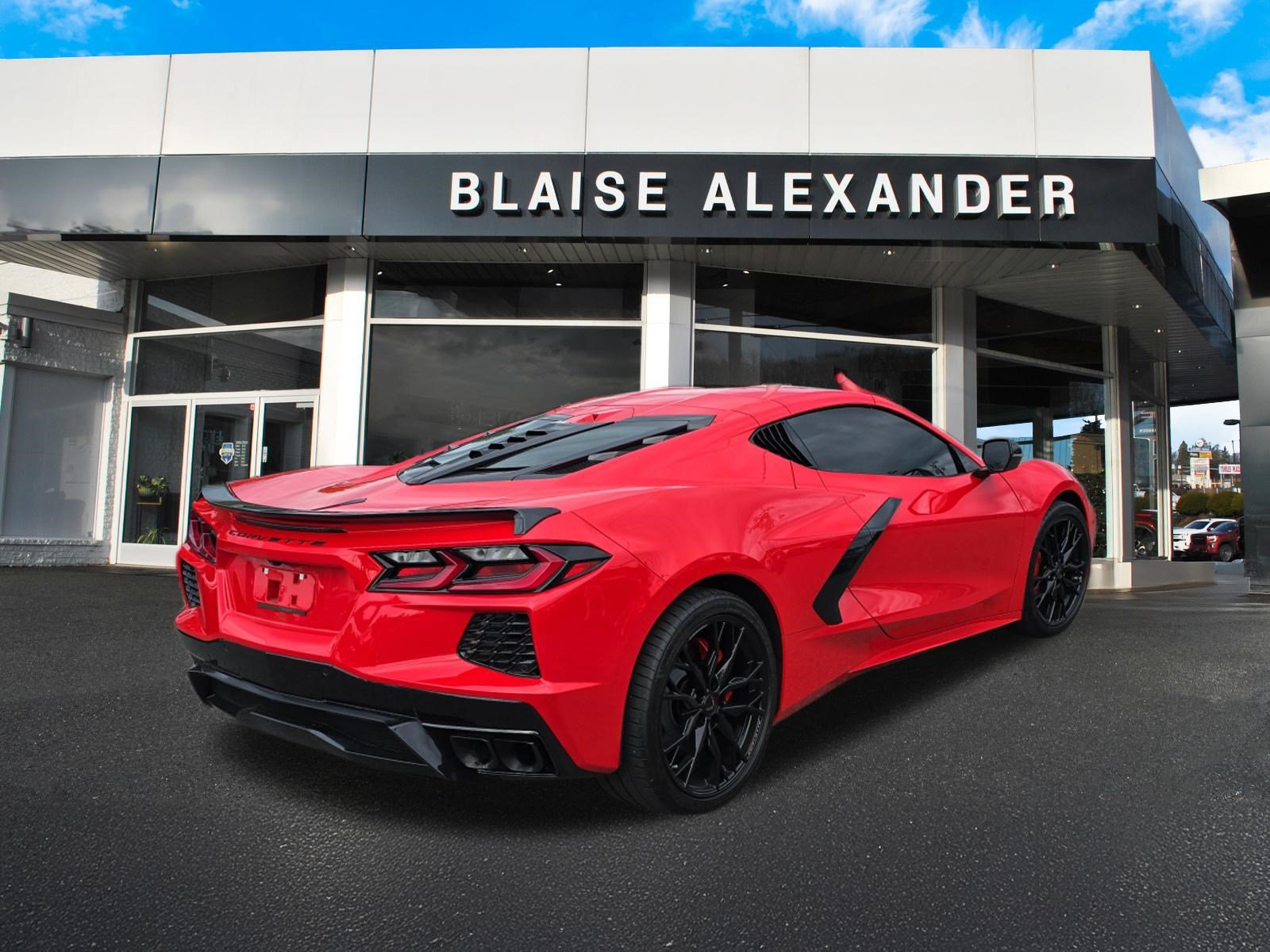 Used 2024 Chevrolet Corvette Stingray Preferred Cpe w/ Stealth Interior Trim Package RWD image 3