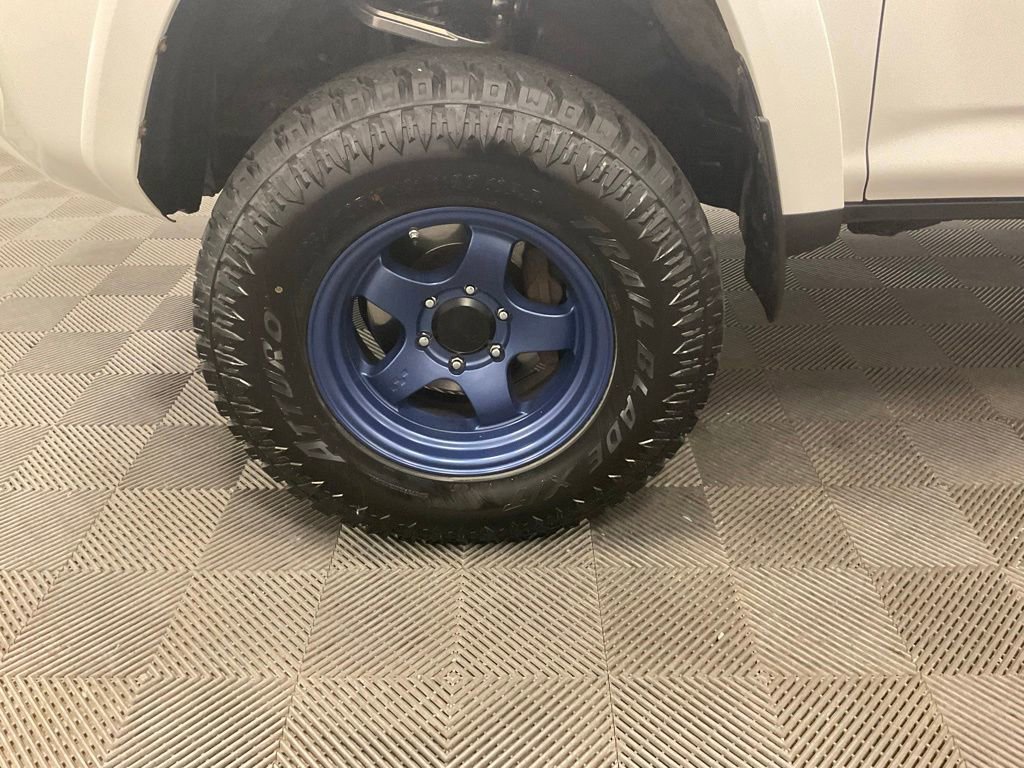 Used 2018 Toyota 4Runner SR5 Premium AWD/4WD image 14
