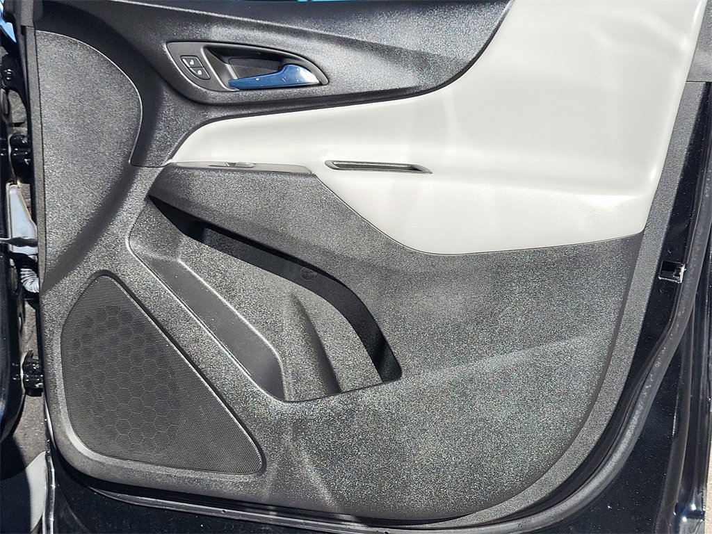 Used 2022 Chevrolet Equinox LT image 14