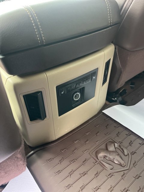 Used 2016 RAM 2500 Longhorn image 40