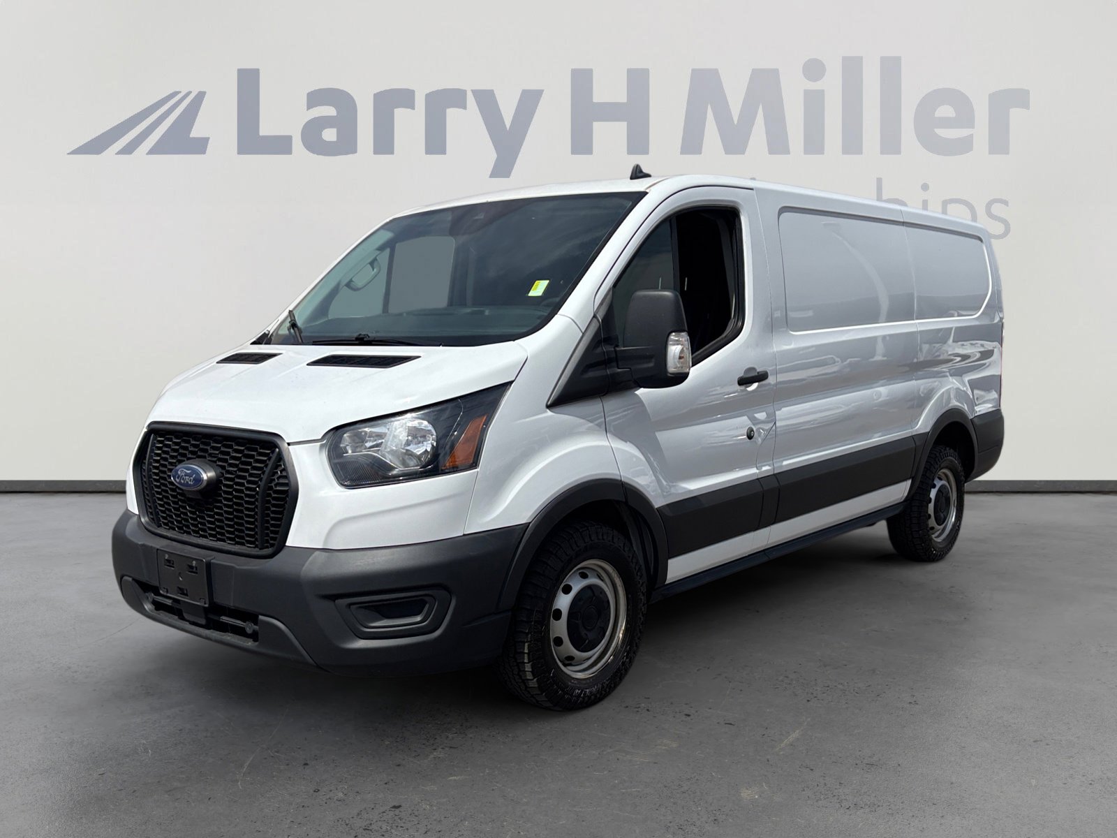 Used 2022 Ford Transit 150 Low Roof w/ Load Area Protection Package image 1