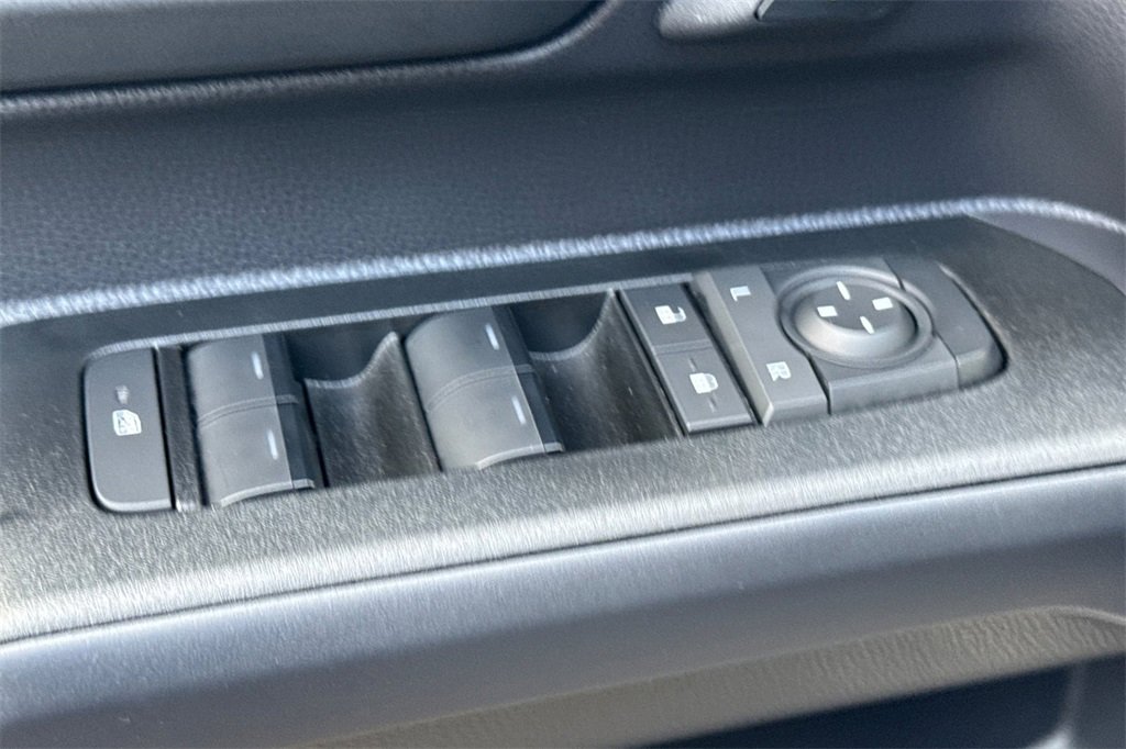 Used 2025 Toyota 4Runner TRD Off-Road Premium image 12