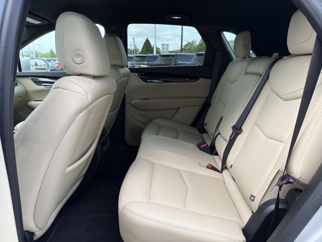 Used 2019 Cadillac XT5 FWD image 17