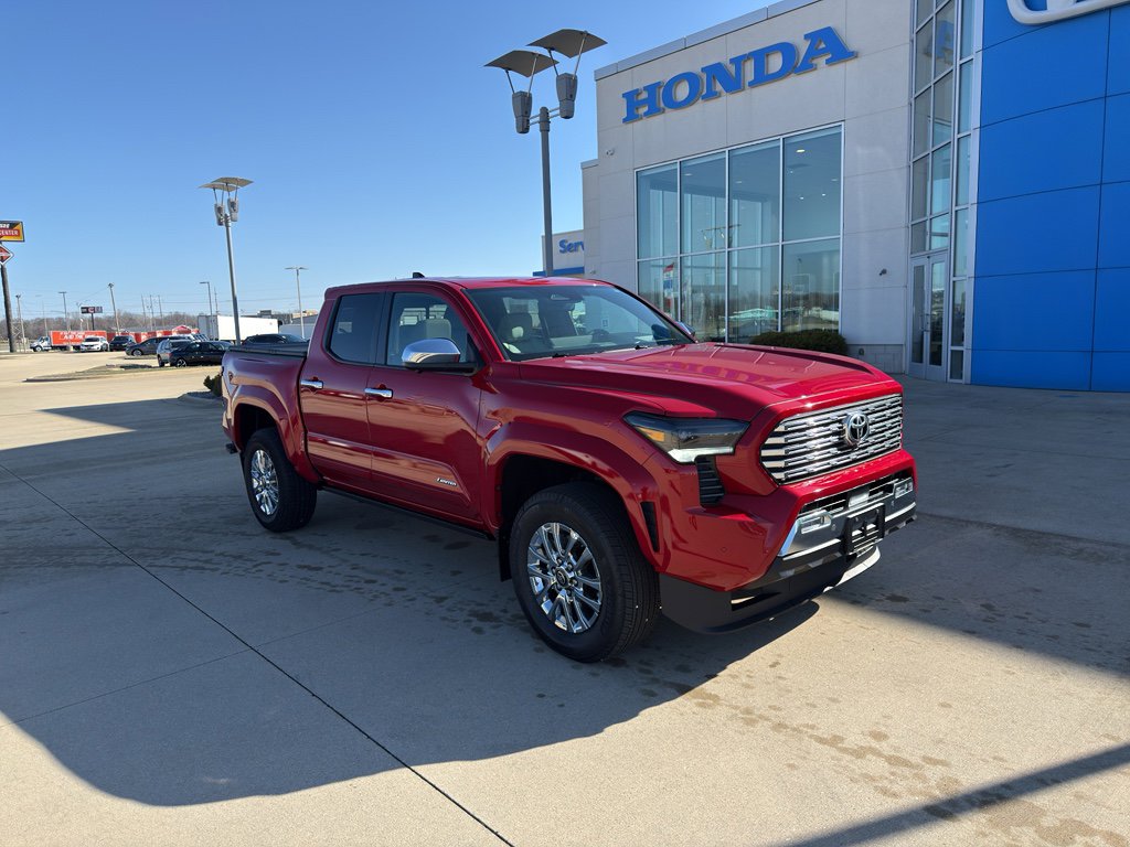 Used 2024 Toyota Tacoma Limited w/ Limited Package (LT) AWD/4WD image 3