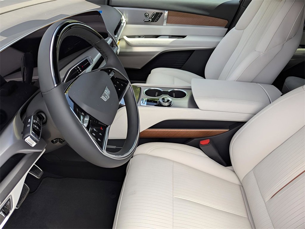 New 2026 Cadillac Vistiq Luxury image 8