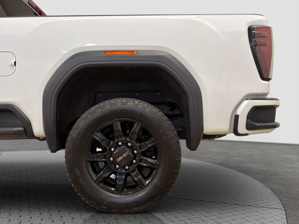 Used 2025 GMC Sierra 2500 AT4 AWD/4WD image 27