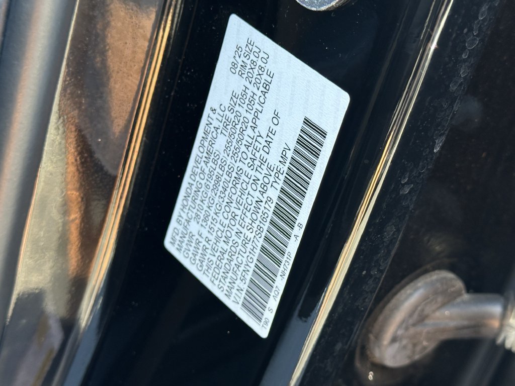 Used 2025 Honda Pilot Touring image 39