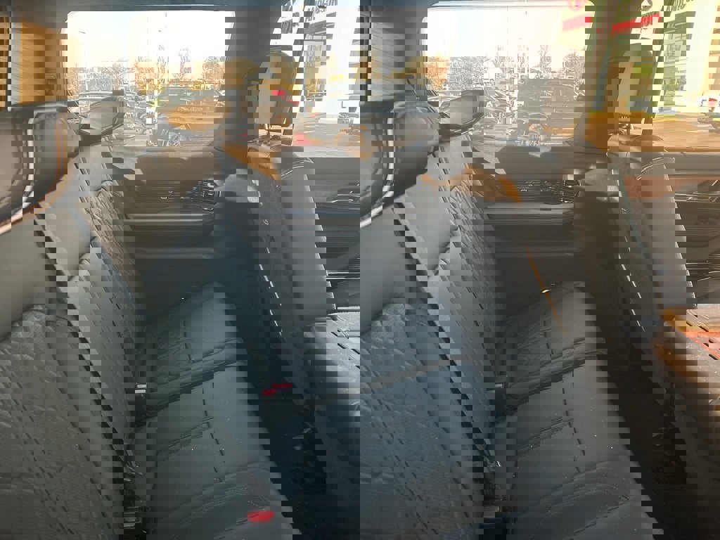 Used 2024 Jeep Grand Wagoneer Series III image 7