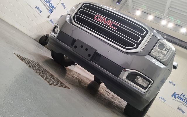 Used 2018 GMC Yukon SLT w/ Open Road Package RWD image 45
