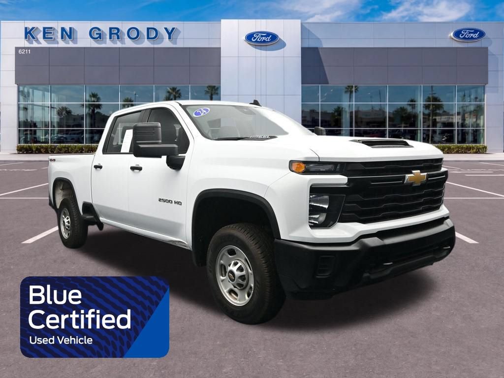 Used 2024 Chevrolet Silverado 2500 W/T AWD/4WD image 1