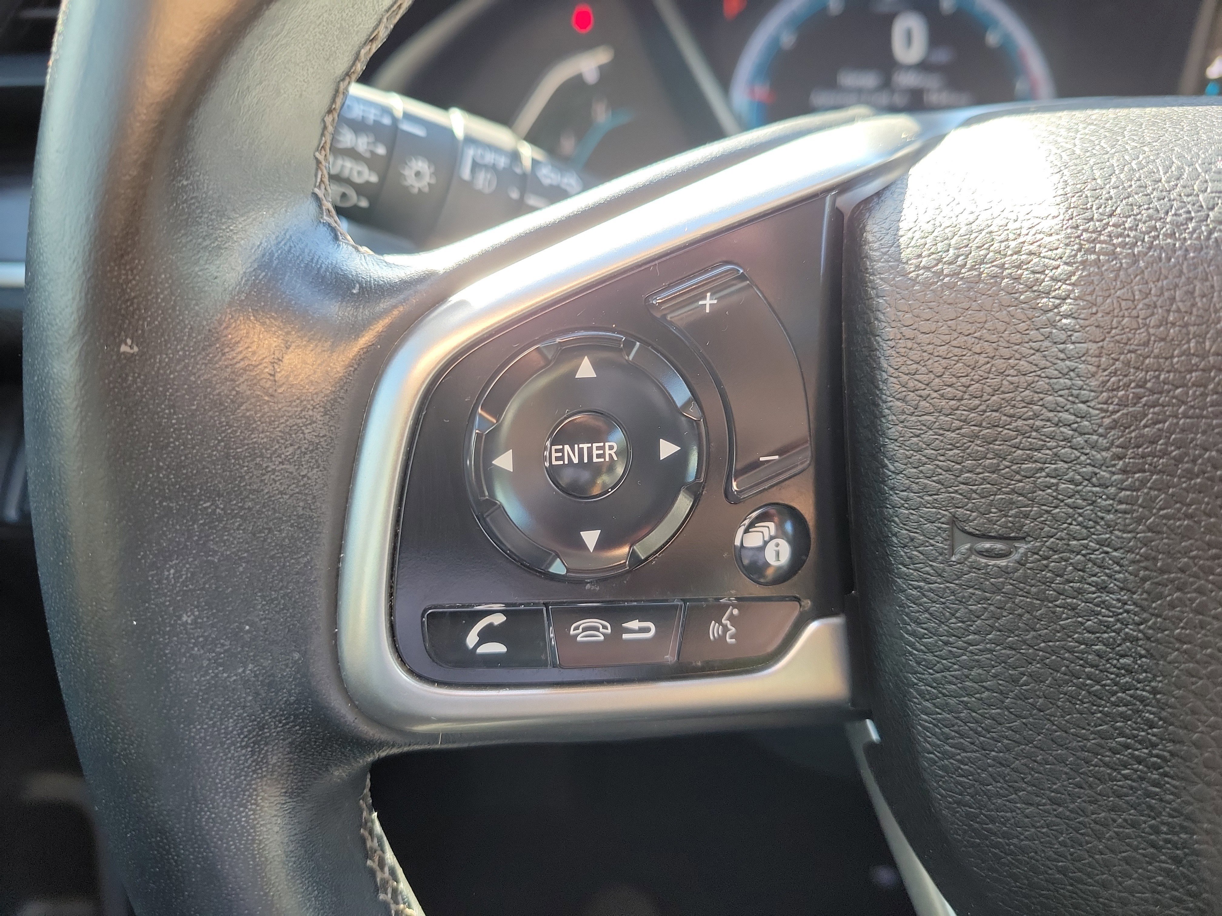 Certified 2021 Honda Civic EX-L image 25