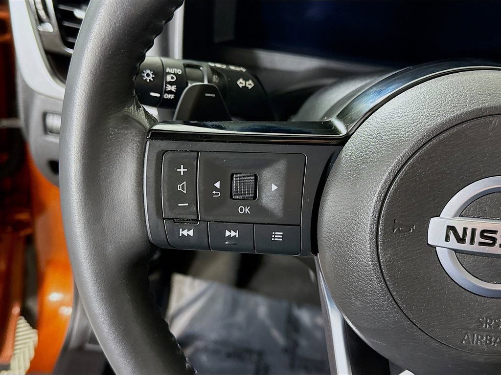 Used 2021 Nissan Rogue Platinum AWD/4WD image 23