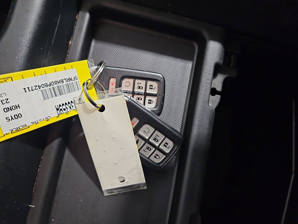 Used 2023 Honda Odyssey Touring image 29