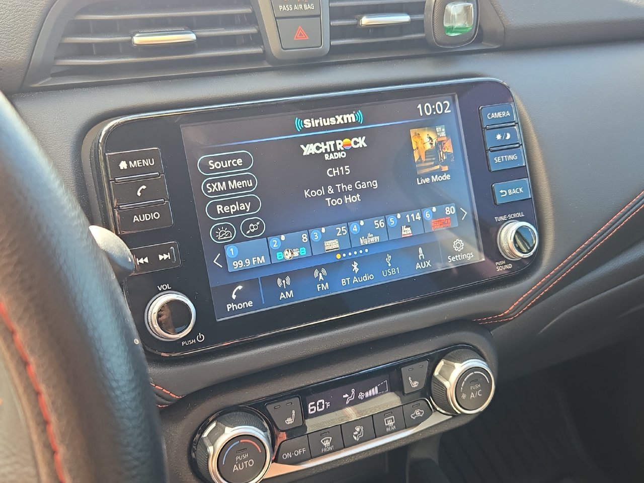 Used 2025 Nissan Versa SR w/ Trunk Package FWD image 15