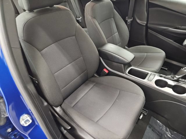 Used 2018 Chevrolet Cruze LT FWD image 35