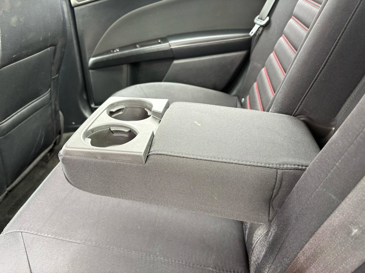 Used 2017 Ford Fusion SE w/ Fusion SE Technology Package image 18