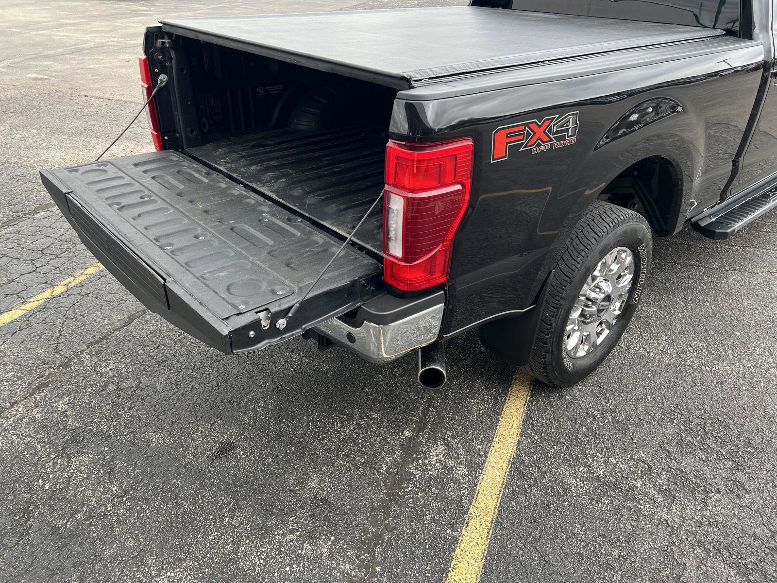 Used 2021 Ford F250 Lariat w/ Lariat Ultimate Package AWD/4WD image 54