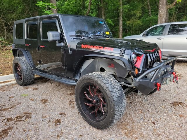 Used 2010 Jeep Wrangler Unlimited Sahara AWD/4WD image 1