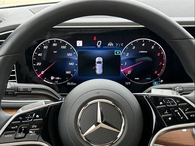 Used 2025 Mercedes-Benz GLS 450 4MATIC image 17