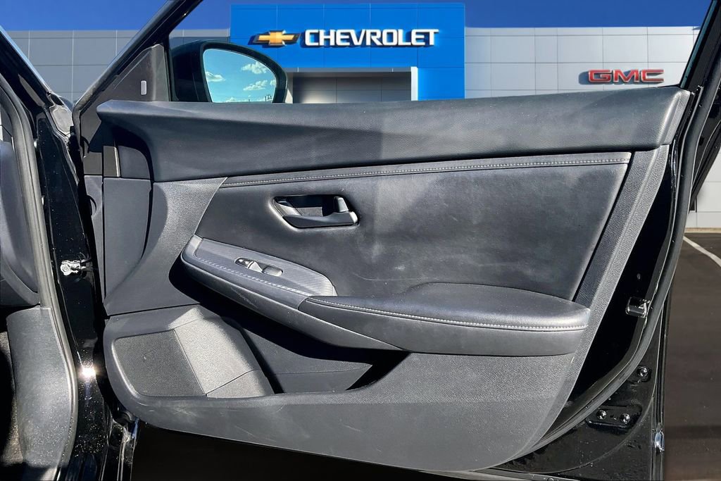 Used 2024 Nissan Sentra S image 27