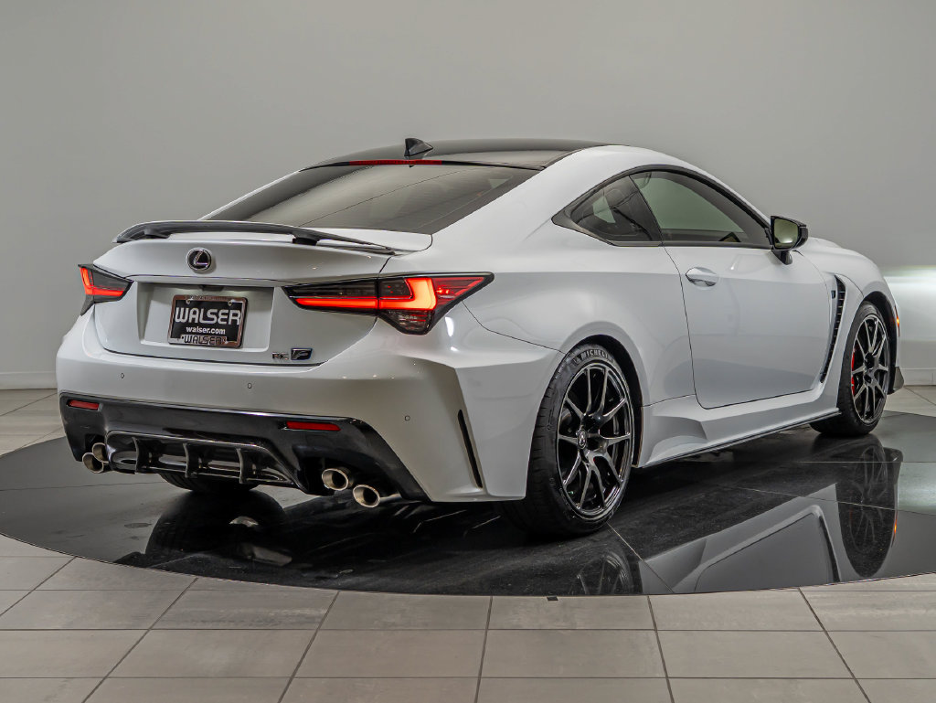 Used 2025 Lexus RC F Final Edition RWD image 5