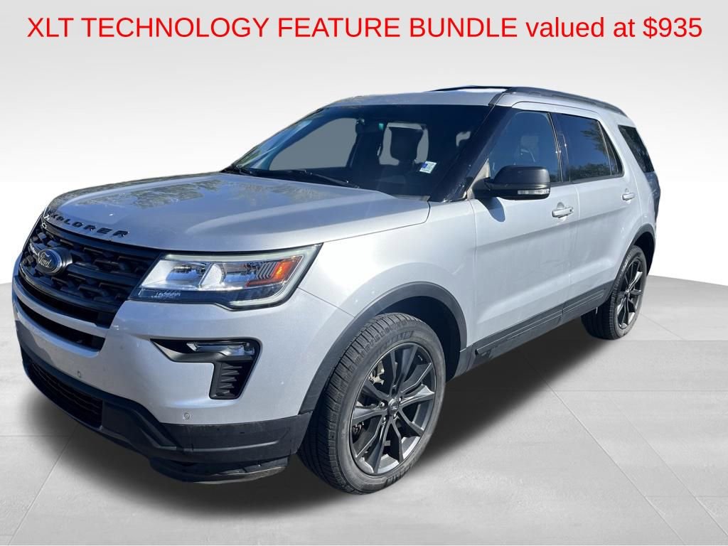 Used 2018 Ford Explorer XLT w/ Equipment Group 202A image 8