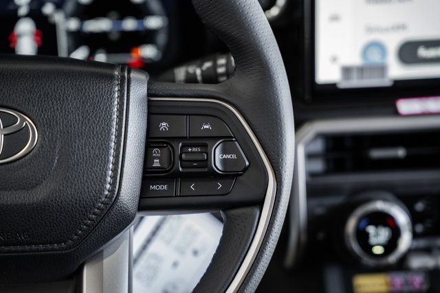 New 2025 Toyota 4Runner Limited image 30