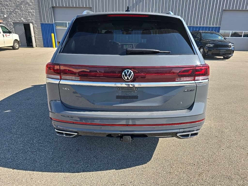 Used 2025 Volkswagen Atlas SEL Premium R-Line AWD/4WD image 5