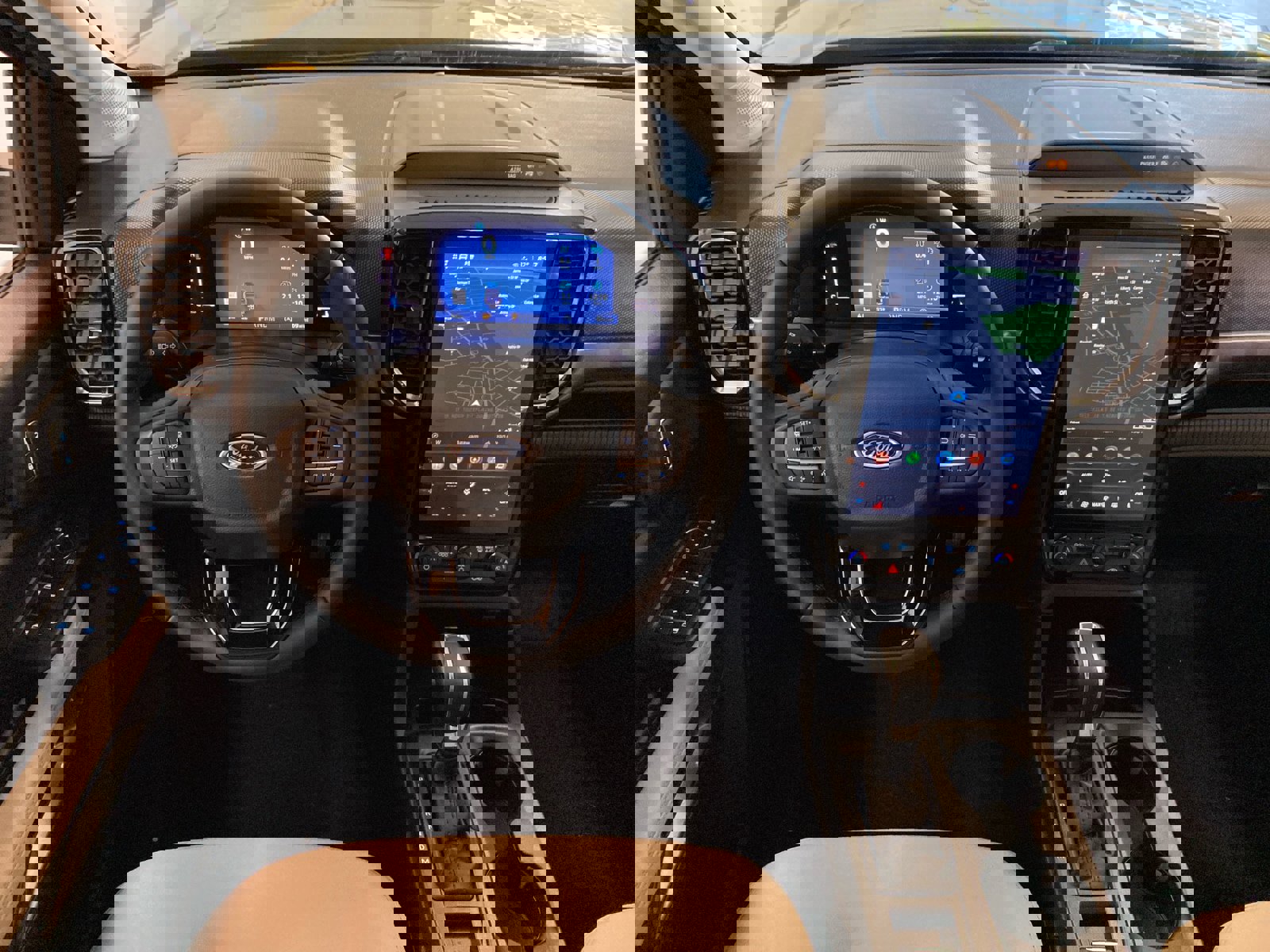 New 2025 Ford Ranger XLT w/ Equipment Group 301A High image 11