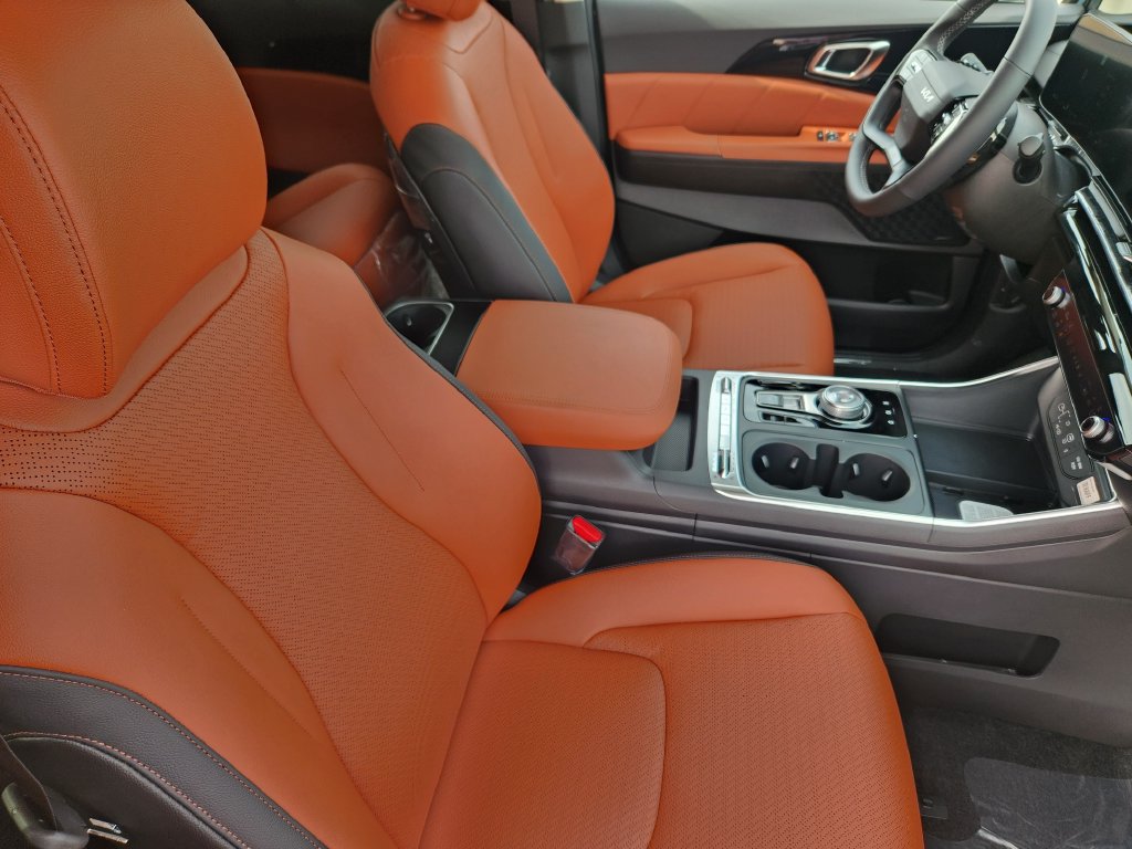 New 2027 Kia Carnival SX Prestige FWD image 13