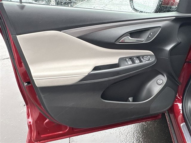 Certified 2024 Buick Envista Avenir image 22