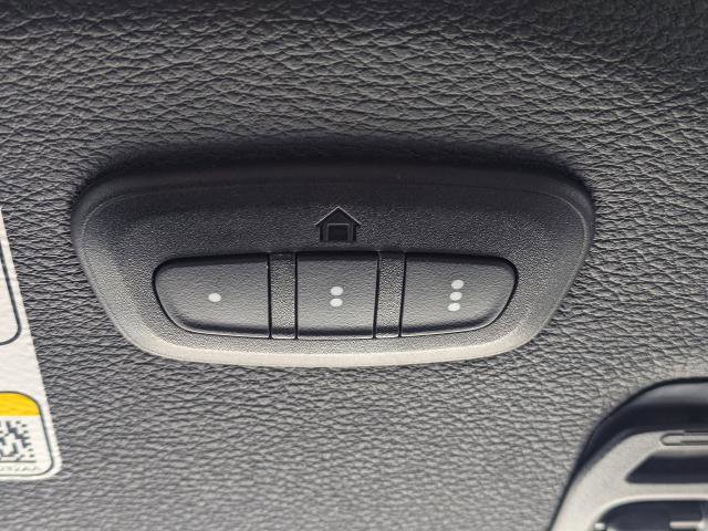 Used 2025 Jeep Wrangler Willys image 27