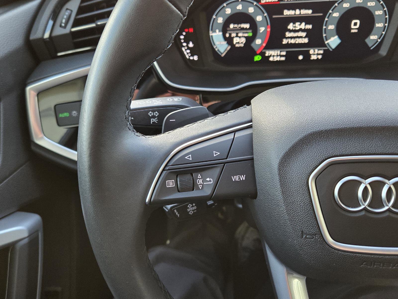 Used 2025 Audi Q3 2.0T Premium image 31