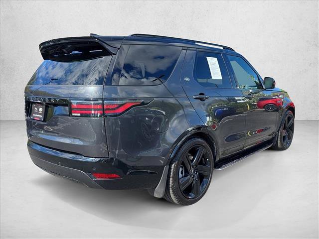 Used 2025 Land Rover Discovery Dynamic SE AWD/4WD image 5