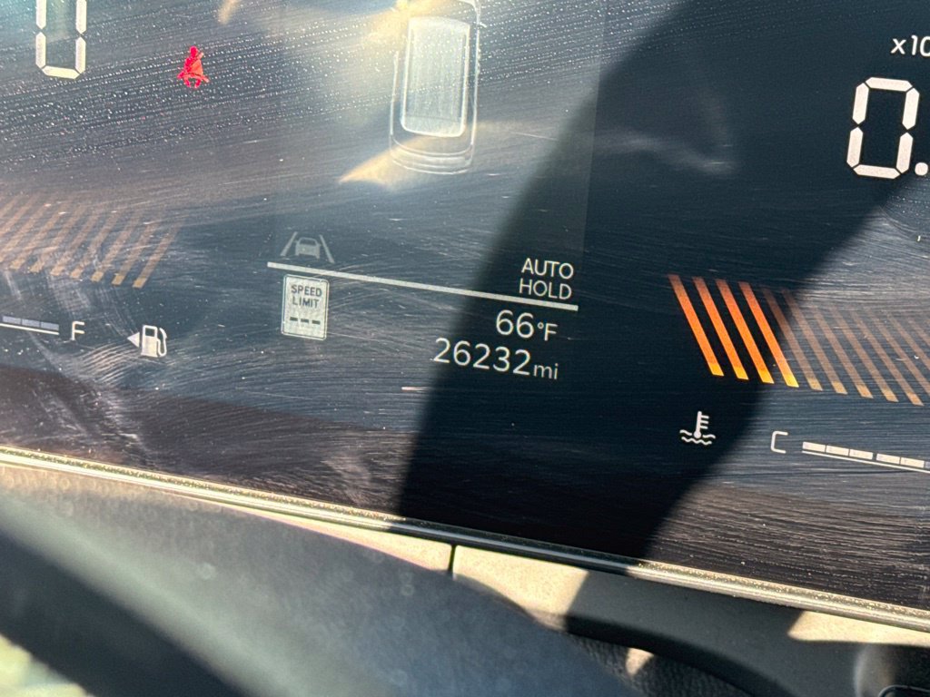 Used 2026 Kia Carnival FWD image 42