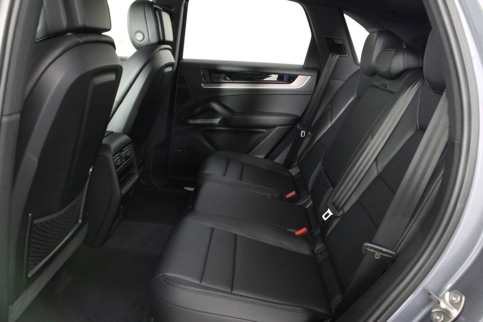 New 2026 Porsche Cayenne AWD/4WD image 17