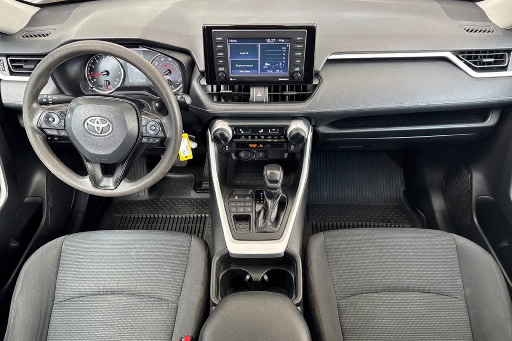 Used 2021 Toyota RAV4 LE AWD/4WD image 5